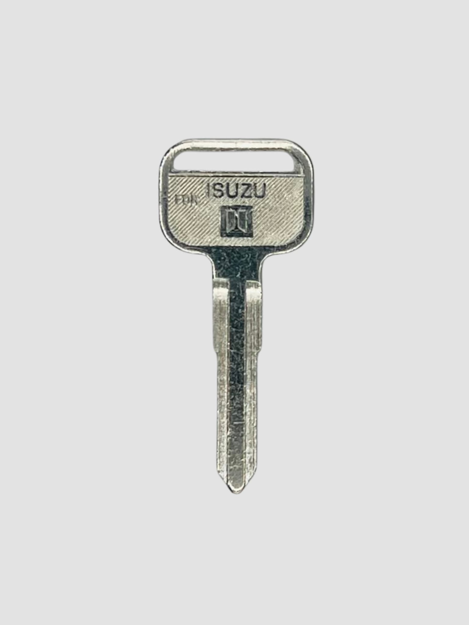Isuzu 4JJ1 Manual Key